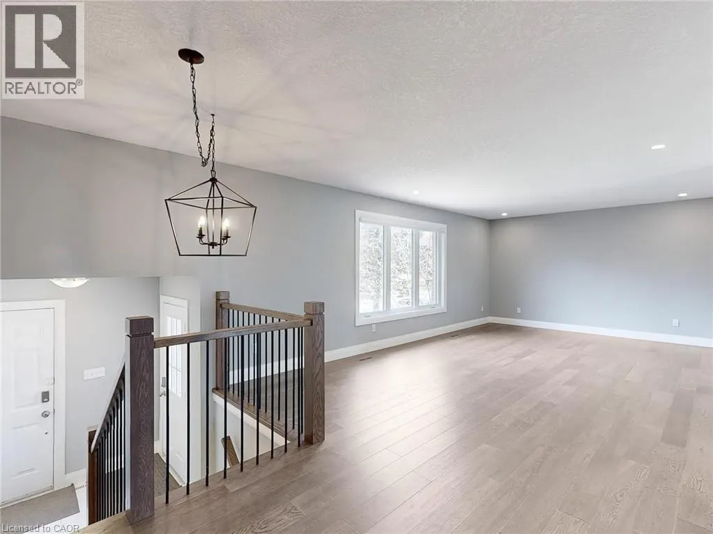 35 INNISBROOK Drive
