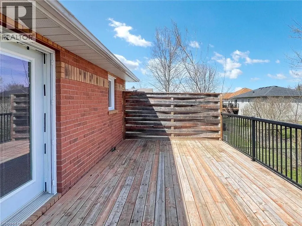 35 INNISBROOK Drive