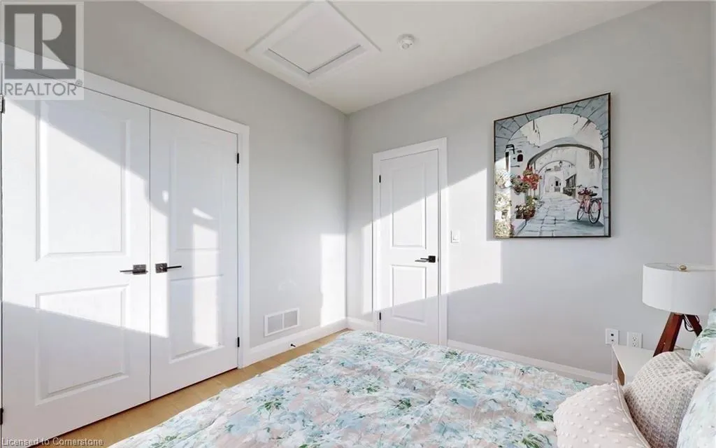 9 SUMMERSIDES Mews
