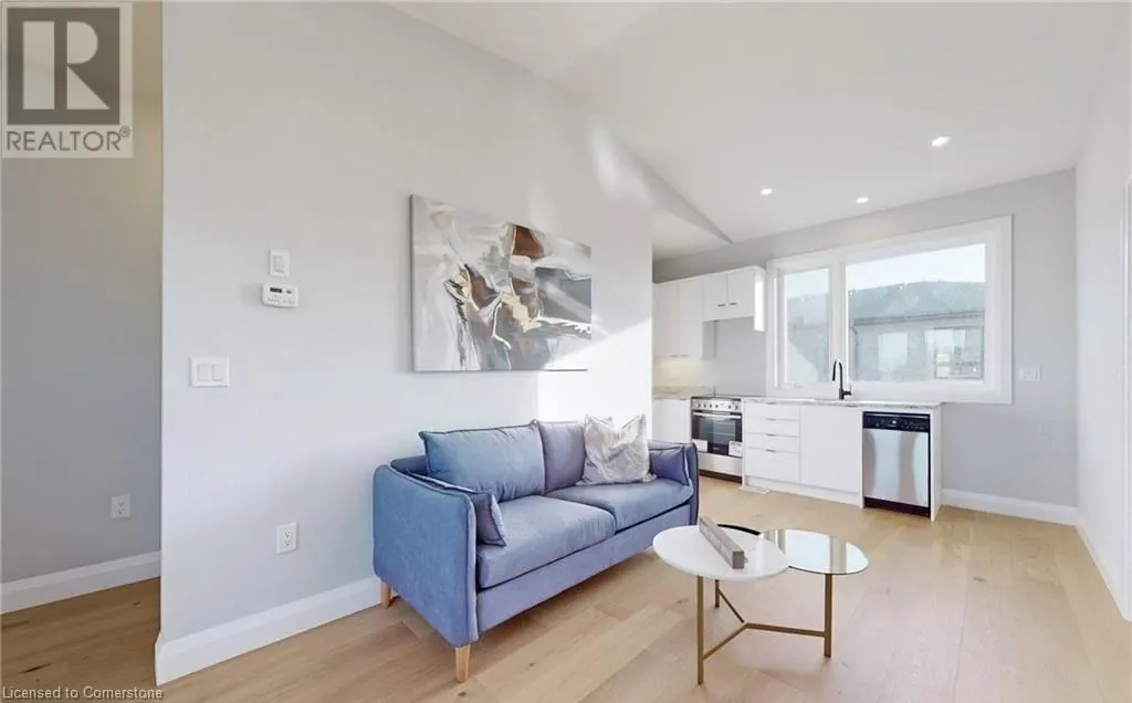 9 SUMMERSIDES Mews