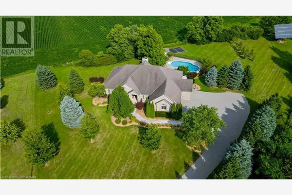 10 EAGLE RIDGE Court