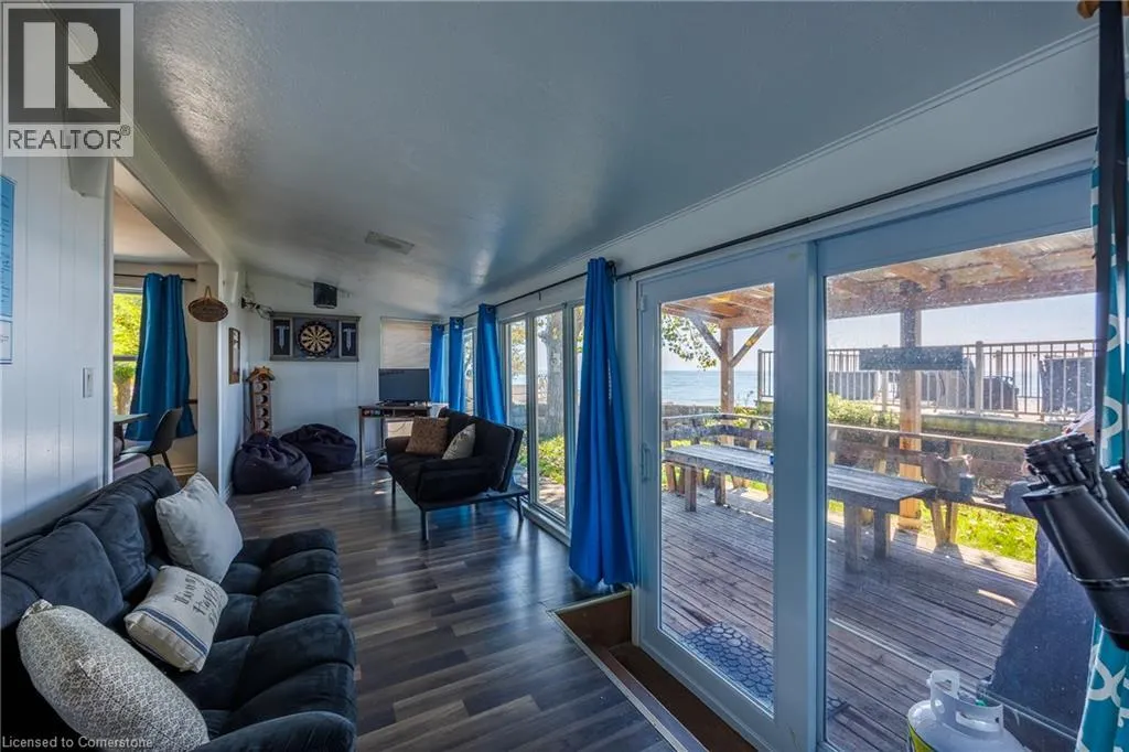 205 HASTINGS Drive