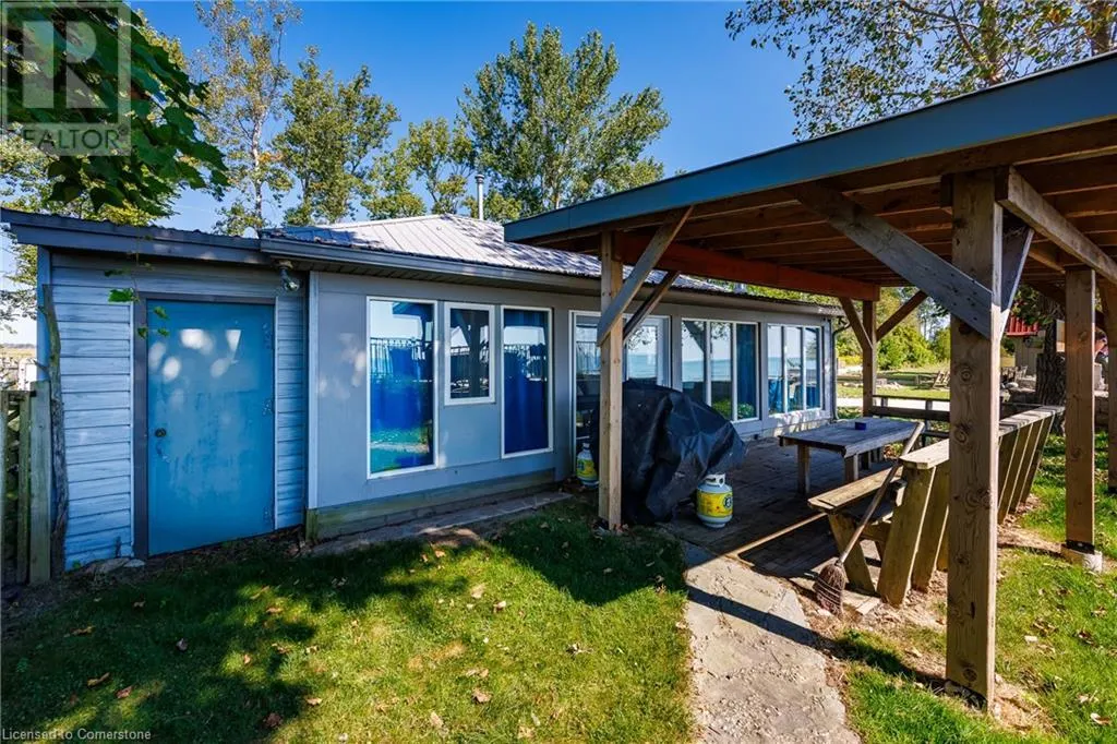 205 HASTINGS Drive