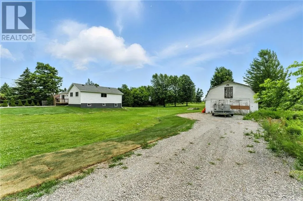 7185 AIRPORT Road