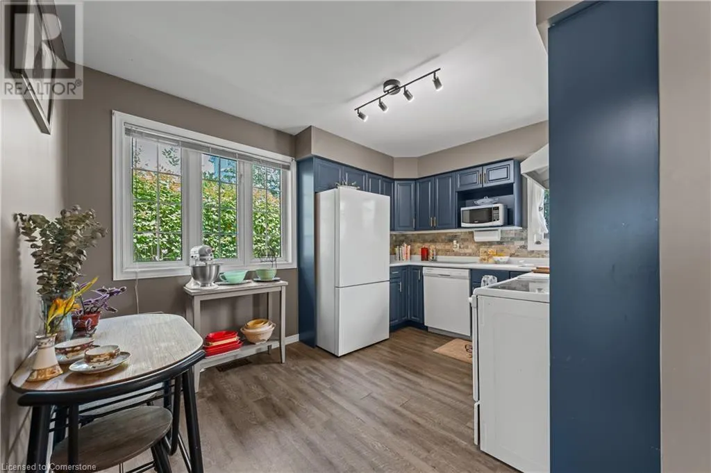 229 BAKER Street Unit# 10, #10