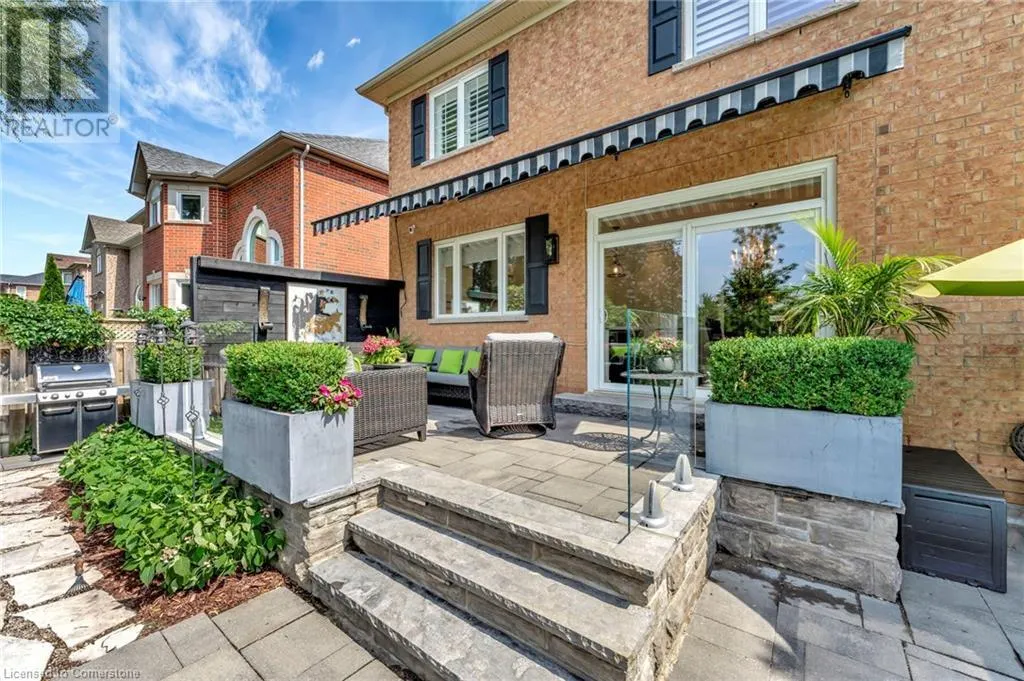2469 WHISTLING SPRINGS Crescent