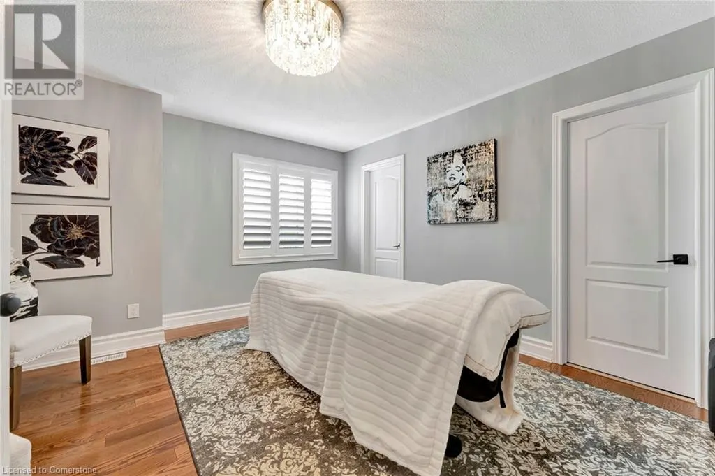 2469 WHISTLING SPRINGS Crescent