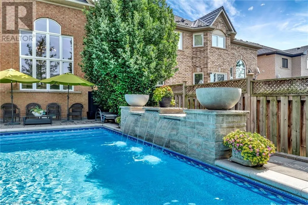 2469 WHISTLING SPRINGS Crescent