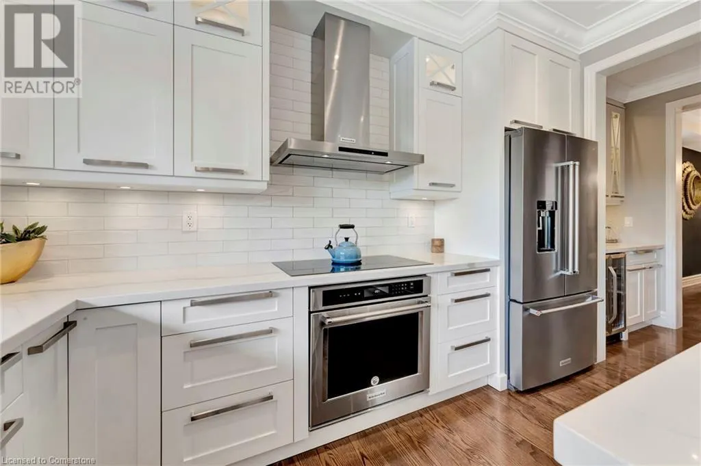 2469 WHISTLING SPRINGS Crescent