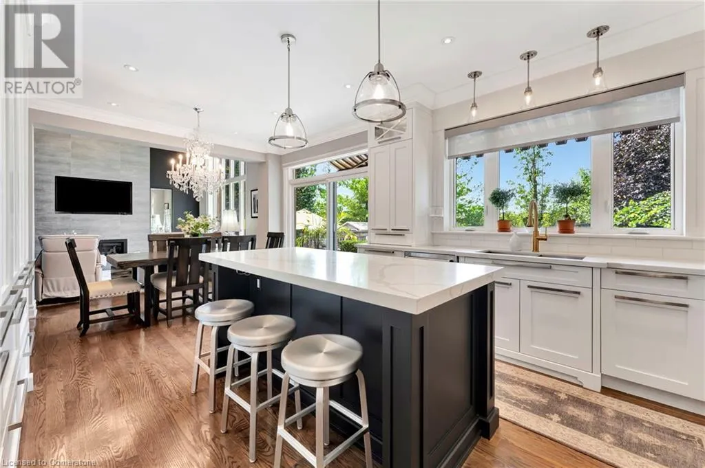 2469 WHISTLING SPRINGS Crescent