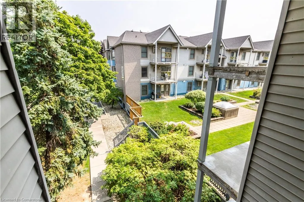 2010 CLEAVER Avenue Unit# 207, #207