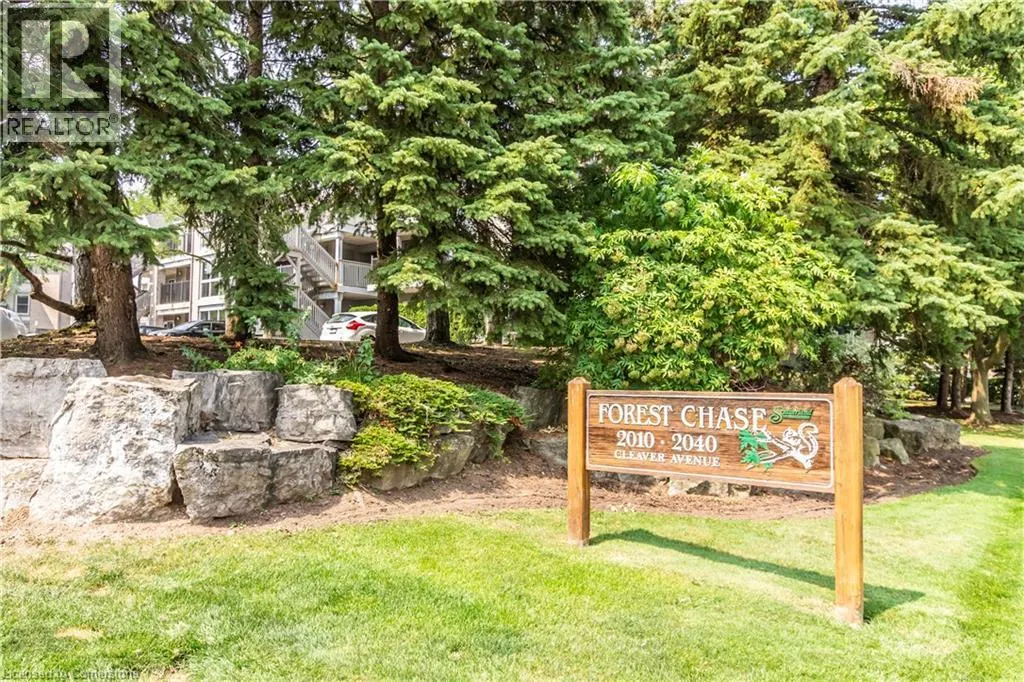 2010 CLEAVER Avenue Unit# 207, #207