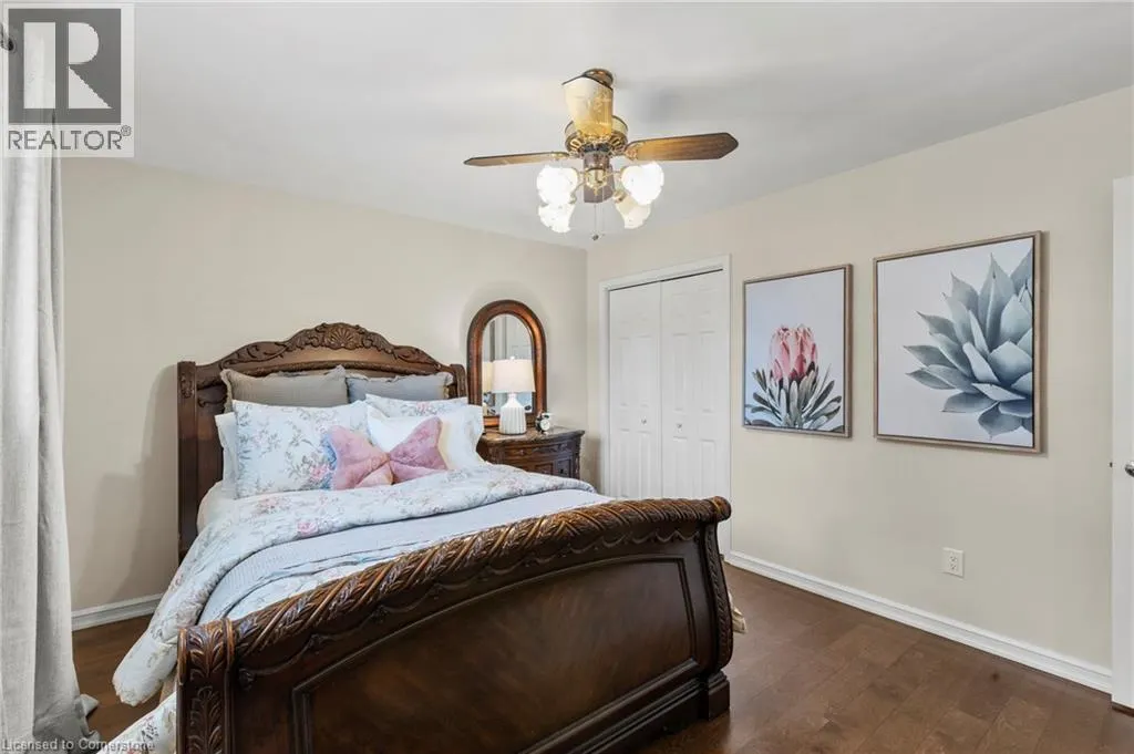 15 DEBORA Drive