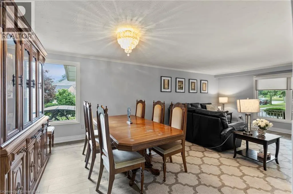 15 DEBORA Drive