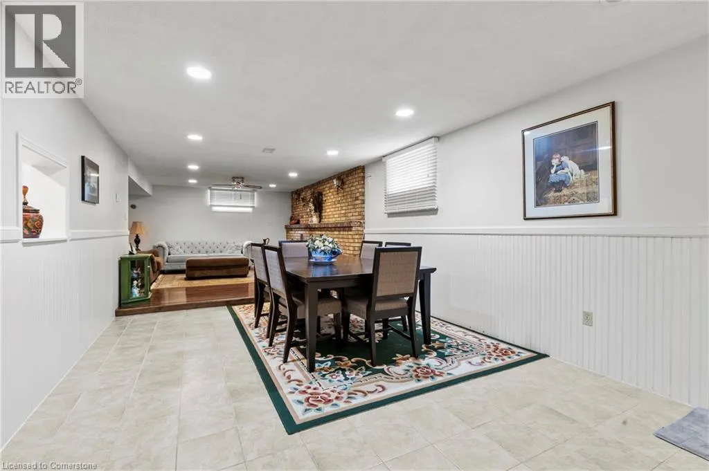 15 DEBORA Drive