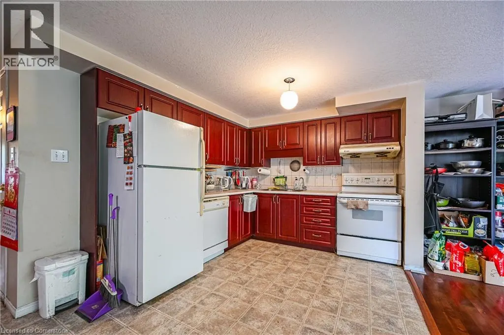 658 WILD GINGER Avenue