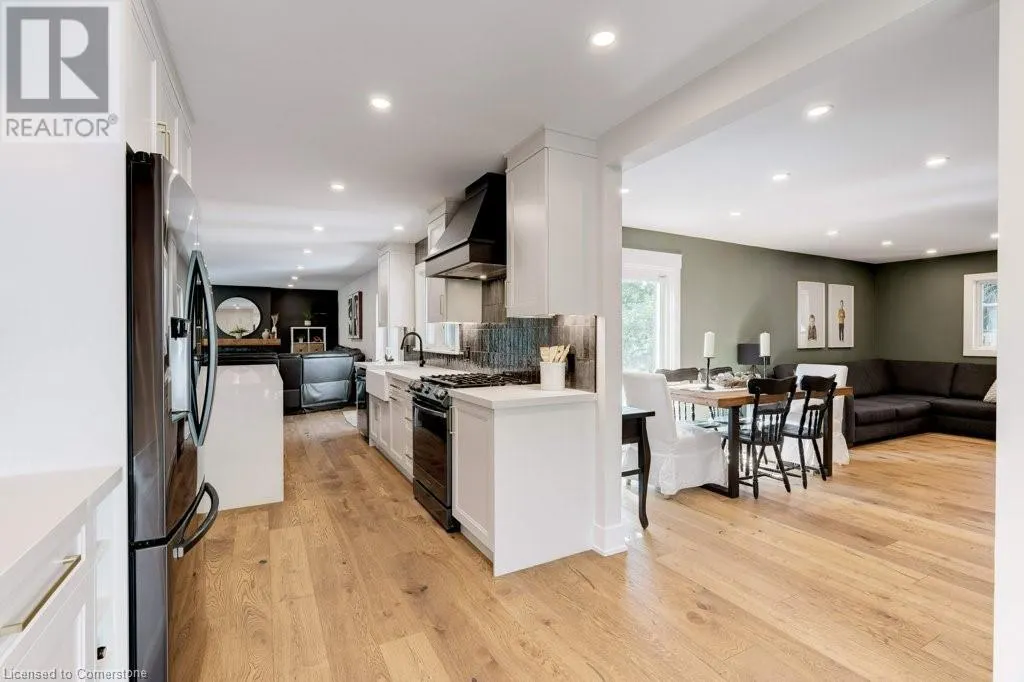 258 GARDENVIEW Drive