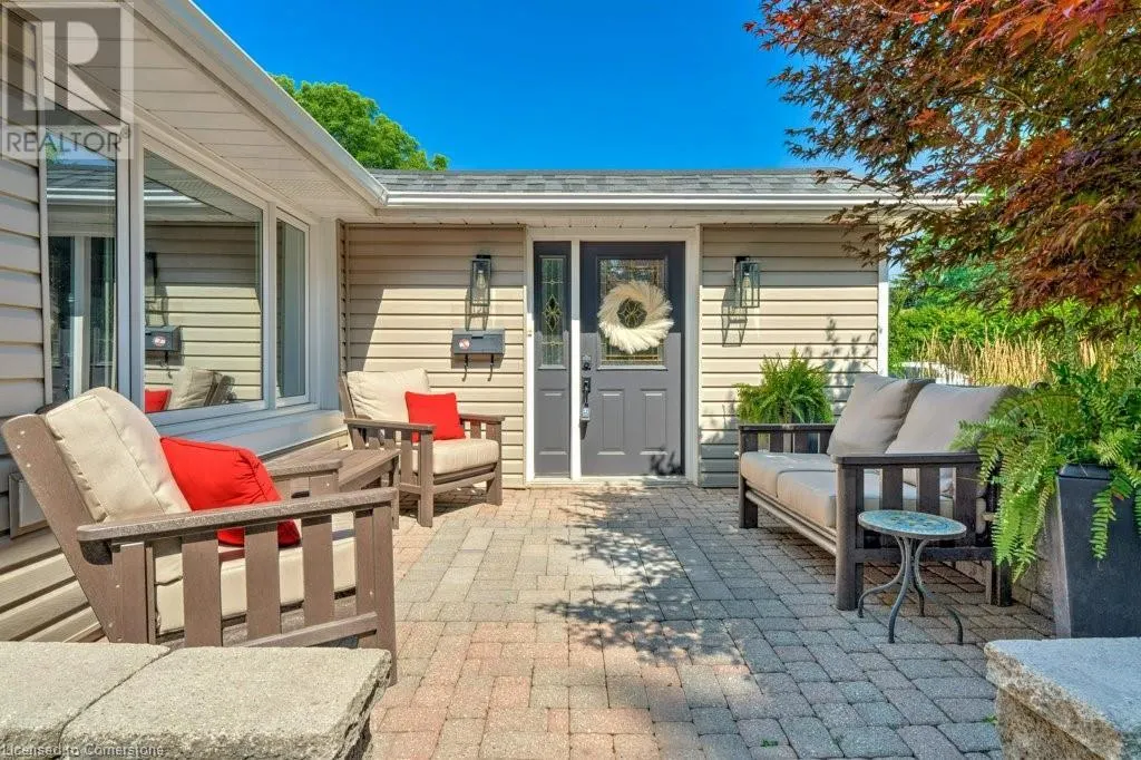 258 GARDENVIEW Drive