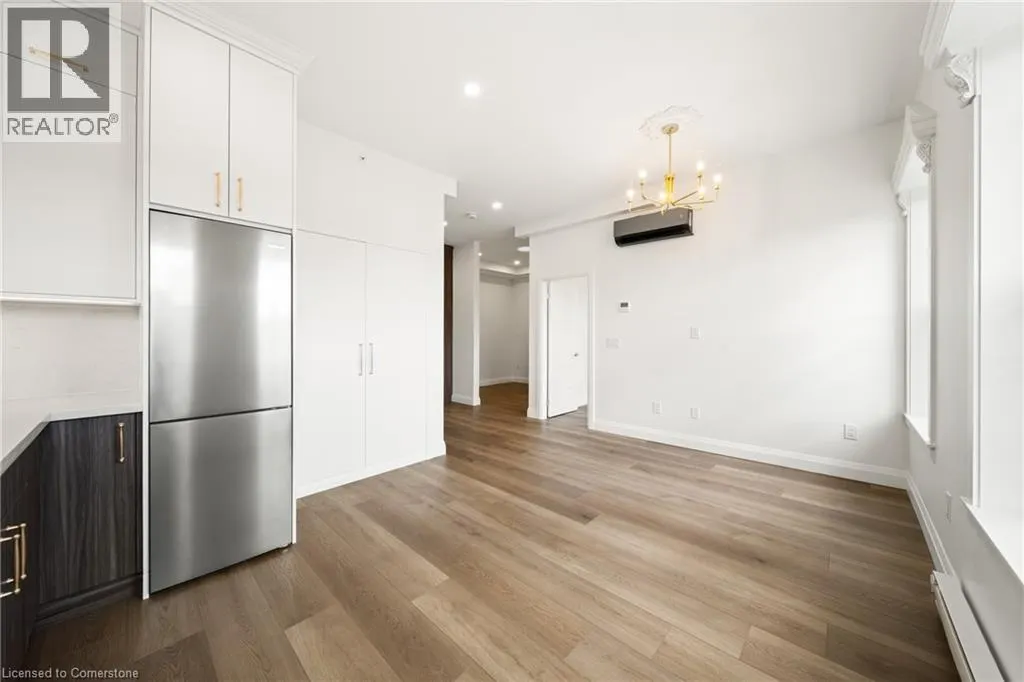 153 MAIN Street E Unit# 3, #3