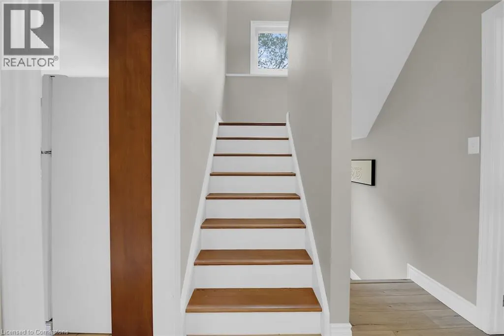 10 EMILY Street