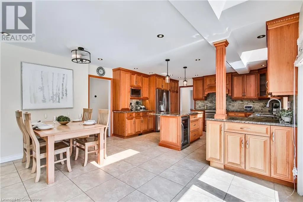 24 JOHN MARTIN Crescent