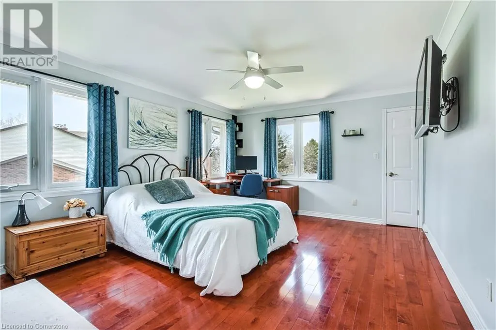 24 JOHN MARTIN Crescent
