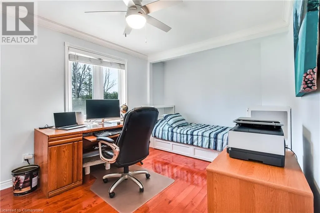 24 JOHN MARTIN Crescent