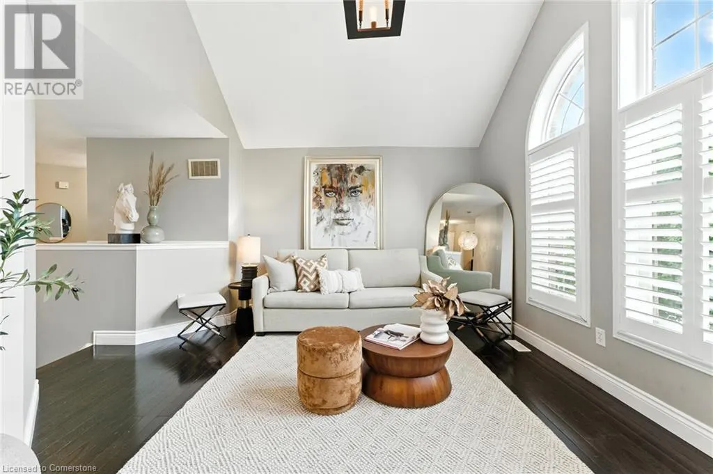 2484 WHITEHORN Drive