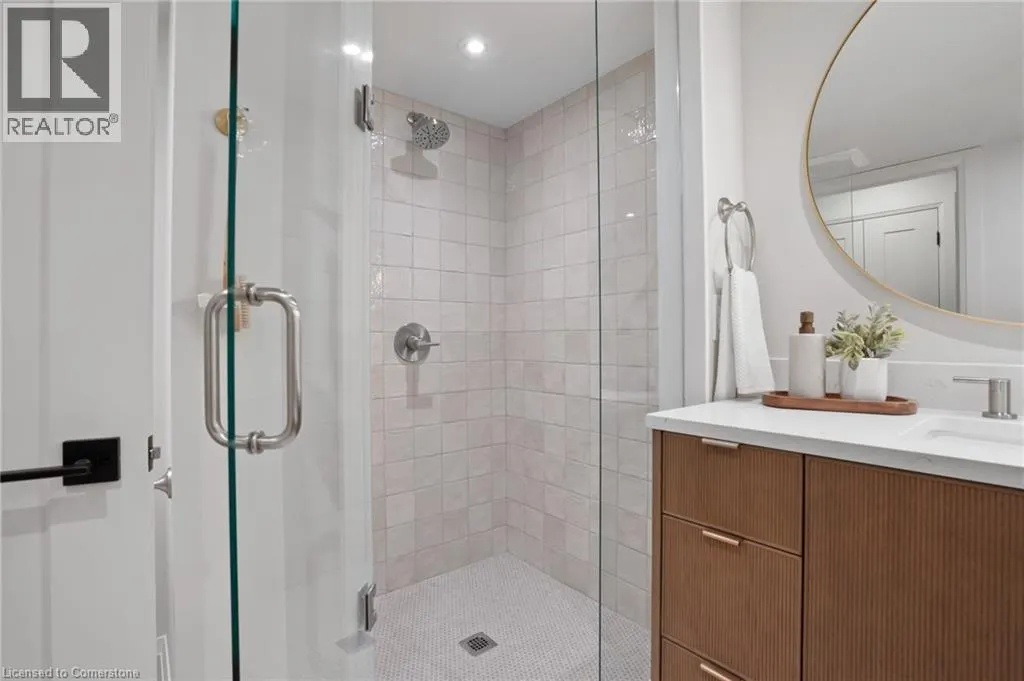 2190 LAKESHORE Road Unit# 403, #403