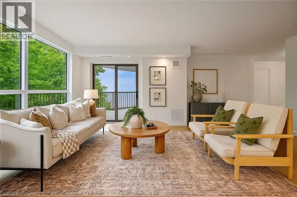 2190 LAKESHORE Road Unit# 403, #403