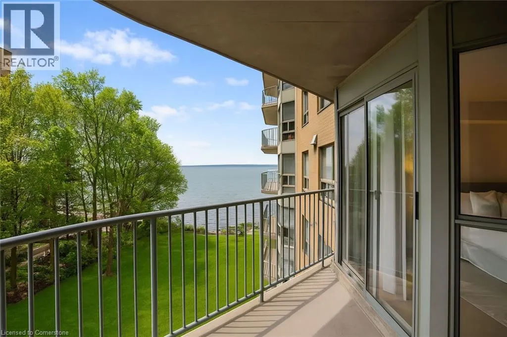 2190 LAKESHORE Road Unit# 403, #403