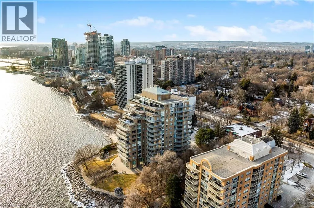 2190 LAKESHORE Road Unit# 403, #403