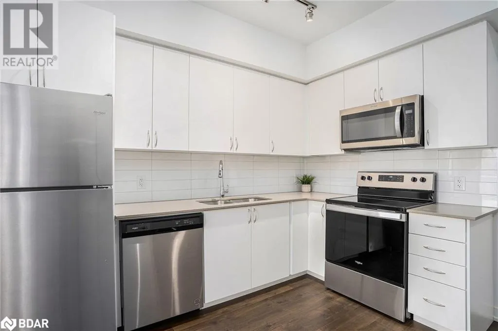 56 LAKESIDE Terrace Unit# 302, #302