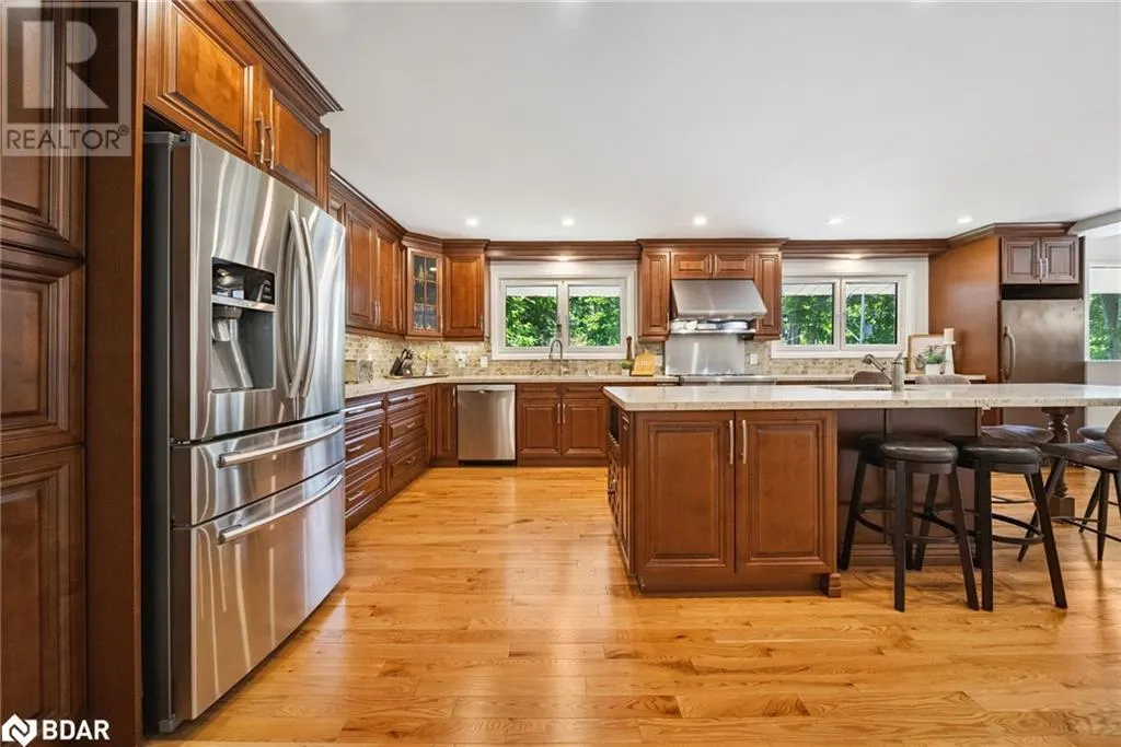 470 PARKVIEW Court