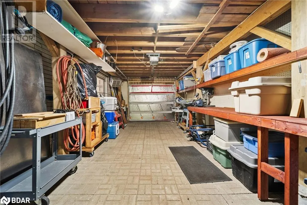 470 PARKVIEW Court