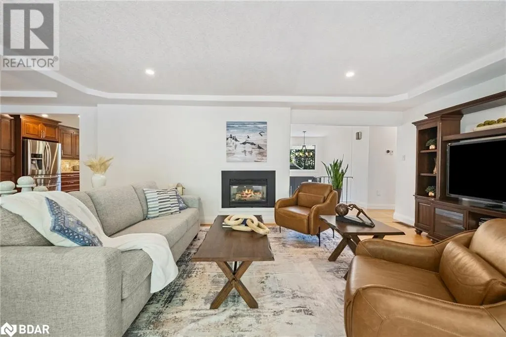 470 PARKVIEW Court