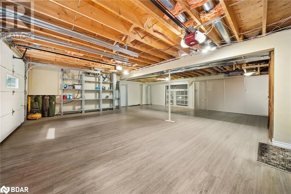 470 PARKVIEW Court
