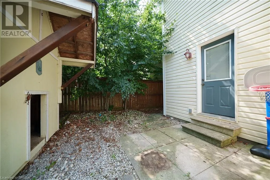 9 OSBORN Avenue