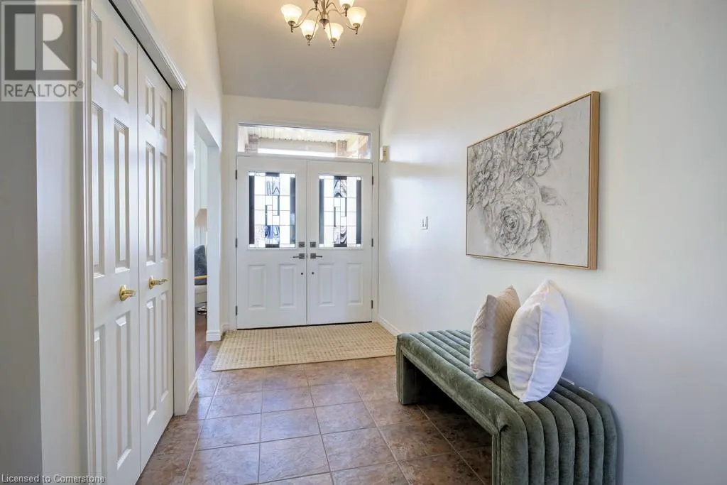 2 GREEN GABLE Place