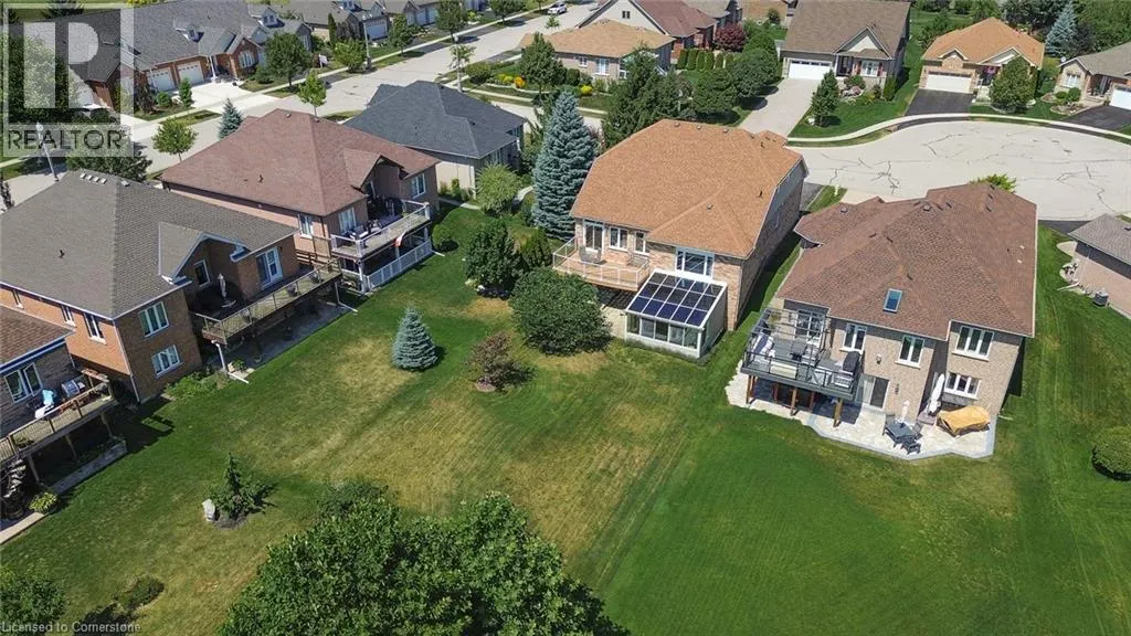 2 GREEN GABLE Place