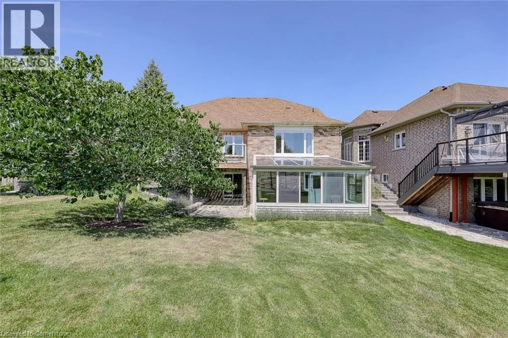2 GREEN GABLE Place
