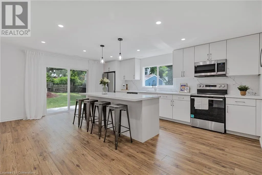 15 FAIR Avenue