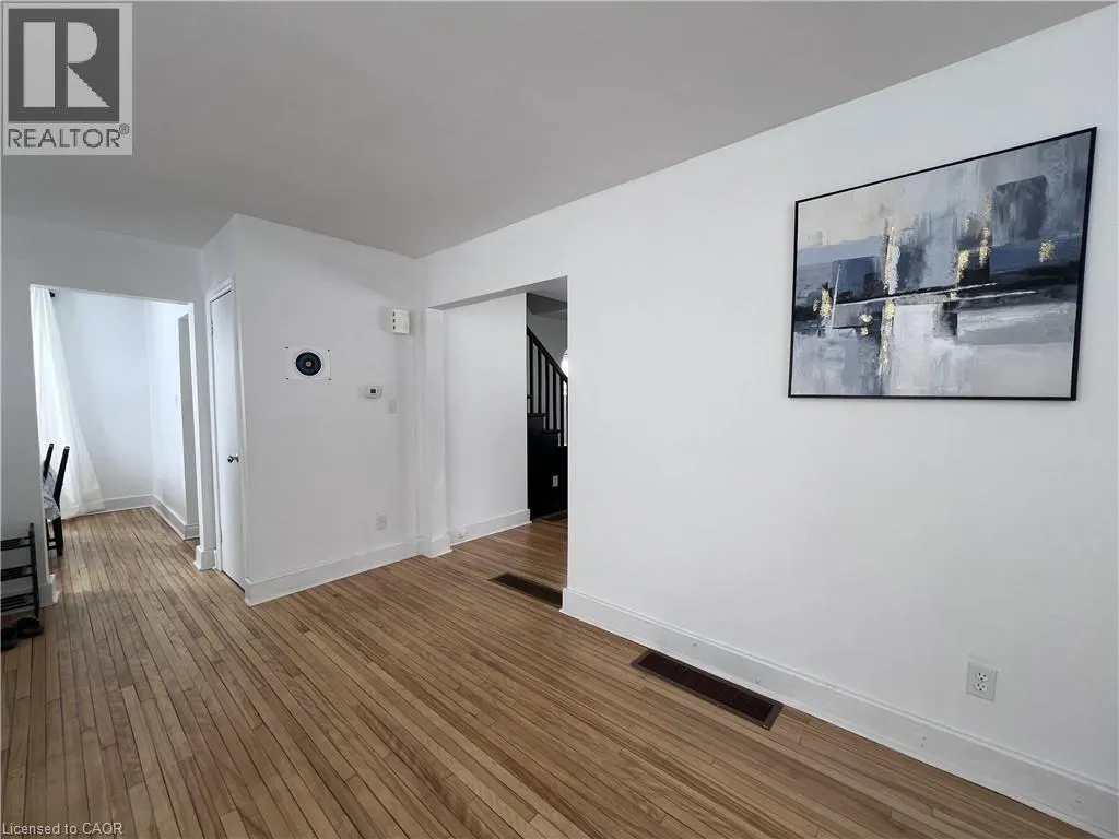 280 KING GEORGE Road