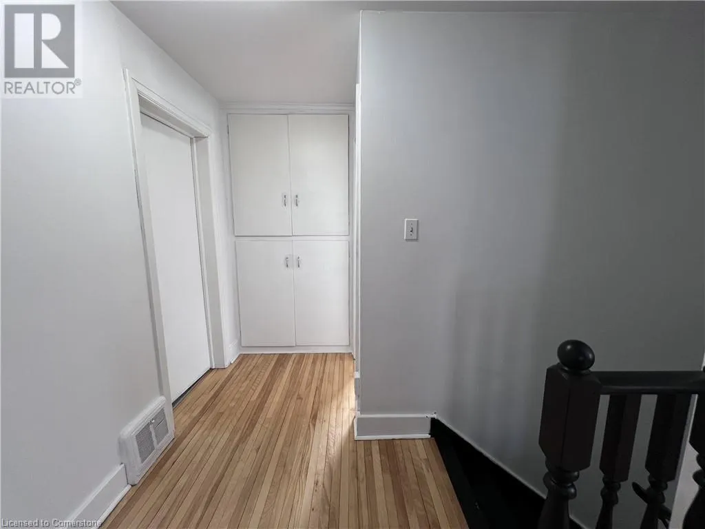 280 KING GEORGE Road