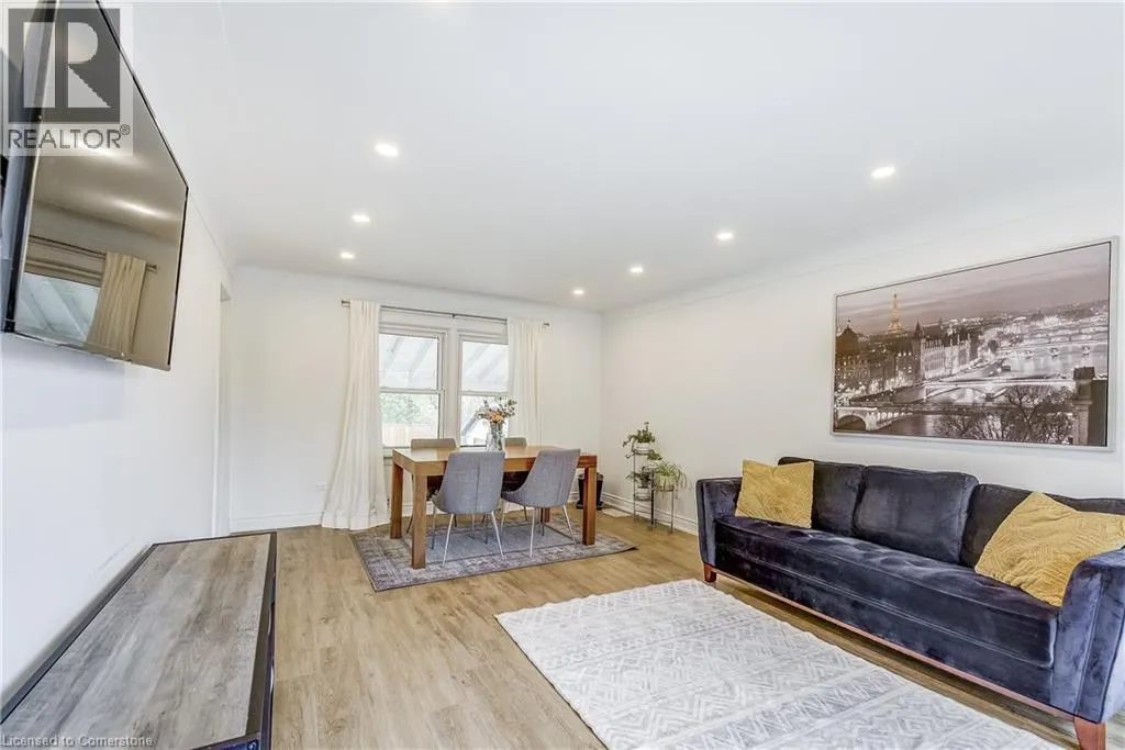 183 NASH Road N