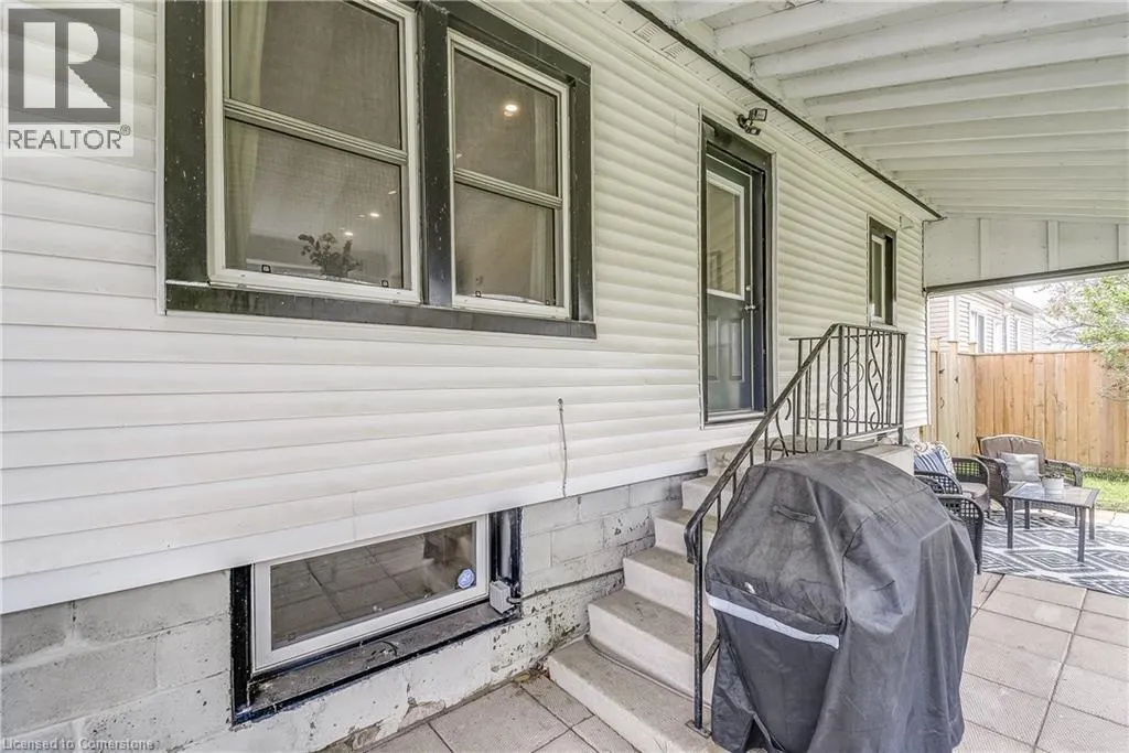 183 NASH Road N