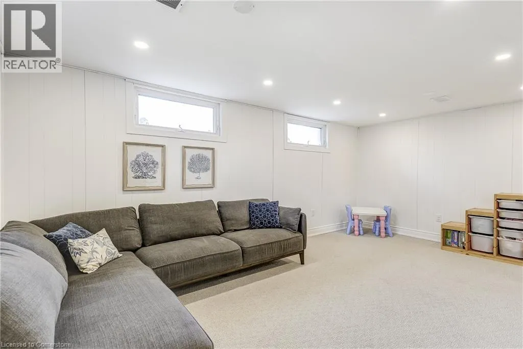 183 NASH Road N