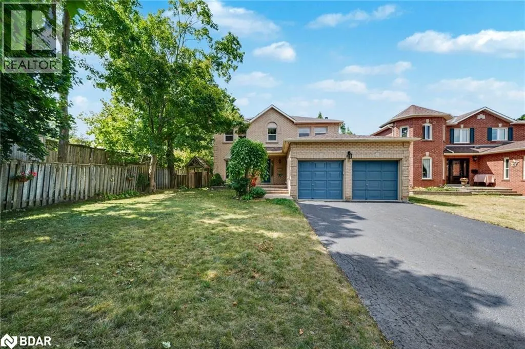 6 MILNE Court