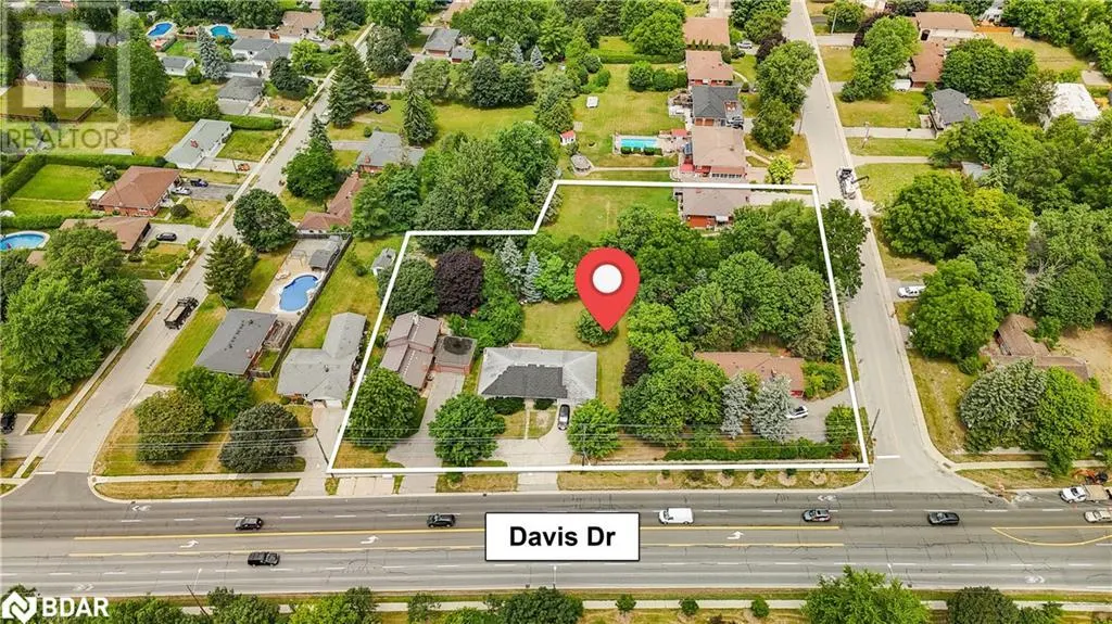 1015,1025,1029 DAVIS & 22 HAMILTON Drive
