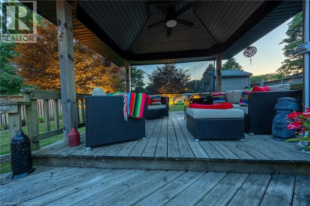 22 LEE Avenue